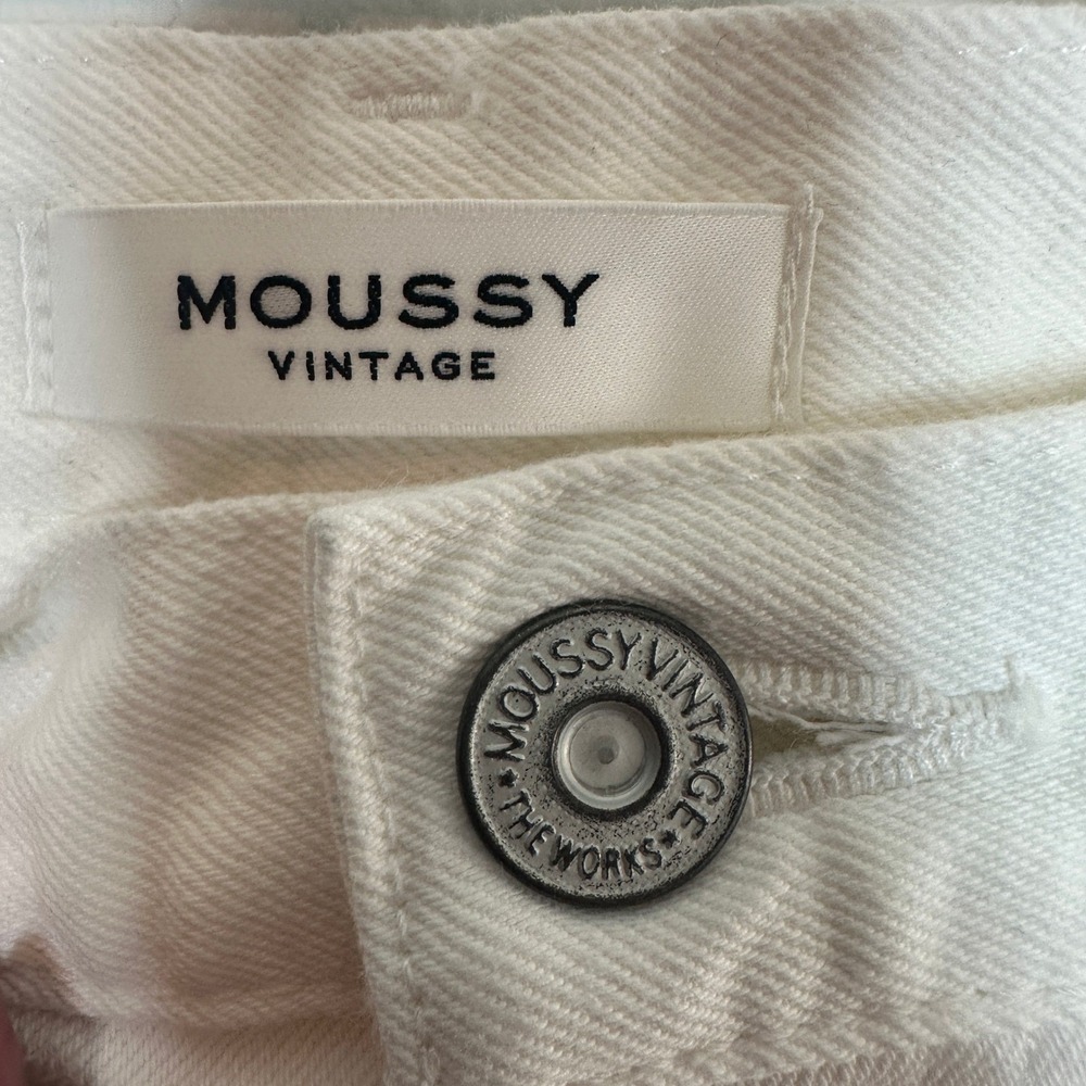 Moussy Vintage Aurora Wide Straight-Cropped Jeans White Raw Hem Size 30 NWT - Picture 5 of 11